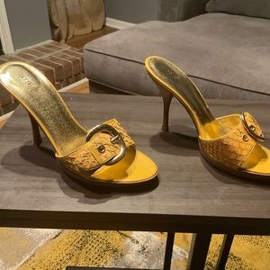Yellow Snake skin mule